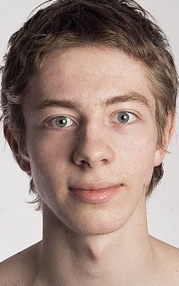 Сергей Валяев / 
