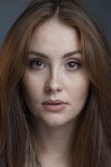 Елена Оларь / 
