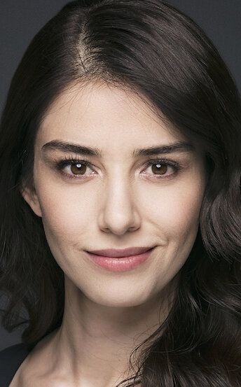 Озге Гюрель / Özge Gürel