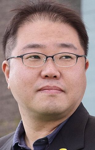 Ю Ён-сон / Yoo Yeong-seon