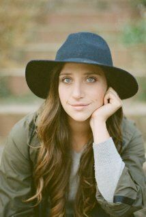 / Nika Burnett