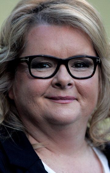 Магда Шубански / Magda Szubanski