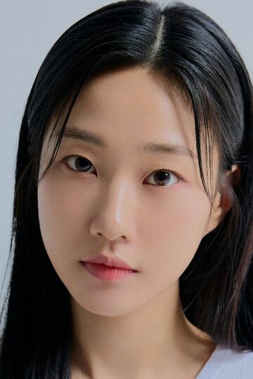 Ха Юн-гён / Ha Yoon-gyeong