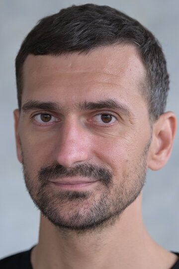 Владимир Загороднюк / 