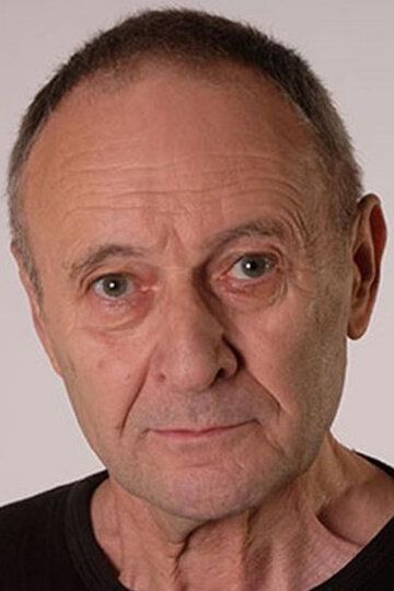  / Cestmír Gebouský