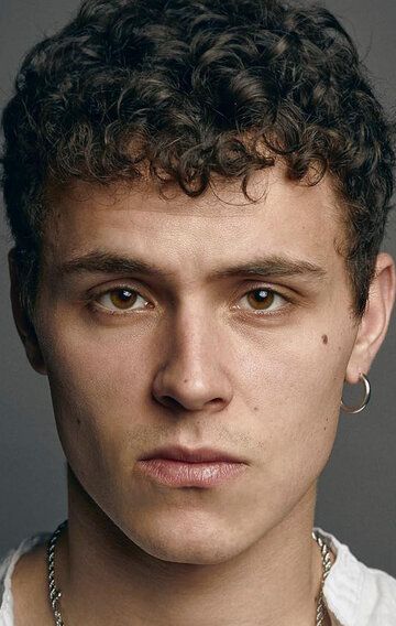 Арон Пипер / Arón Piper