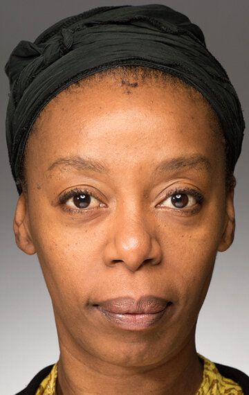 Нома Думезвени / Noma Dumezweni