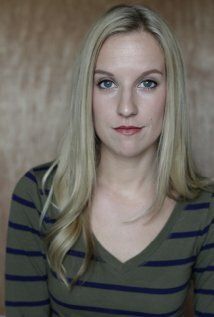  / Chloe Miranda