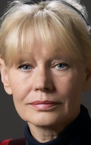 Людмила Михненкова / 