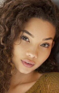 Эшли Мур / Ashley Moore