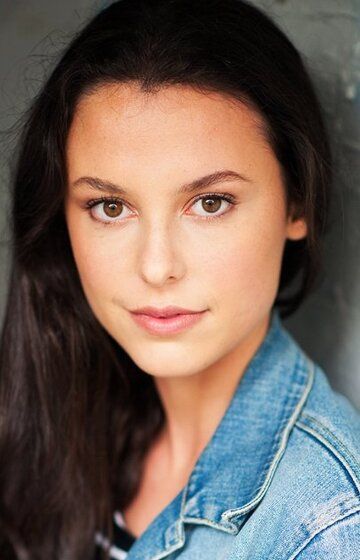  / Madeleine Clunies-Ross