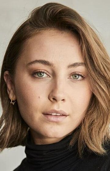 / Mavournee Hazel