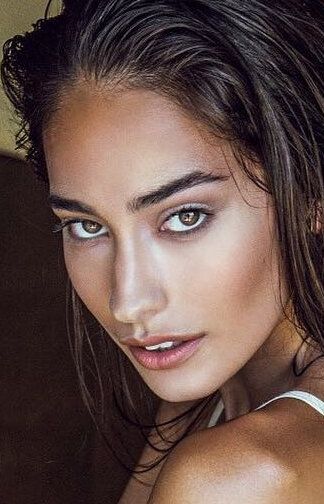  / Taylor Hannum