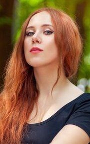 Анастасия Лучинина / 