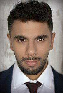 / Nisaro Karim