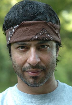Ардж Баркер / Arj Barker