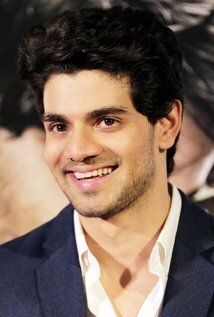 Сурадж Панчоли / Sooraj Pancholi