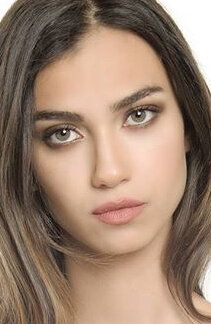 Алейна Солакер / Aleyna Solaker