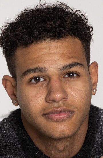 / Tyler Lofton