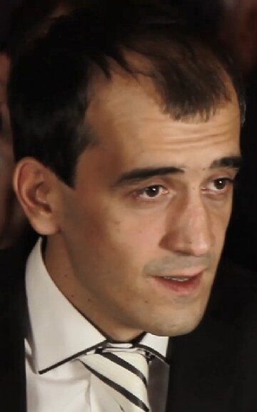 Зуральбий Зехов / 