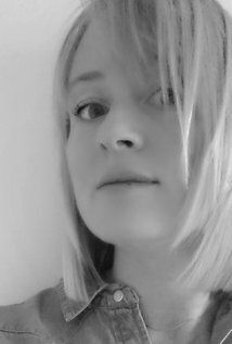  / Amanda Hunt