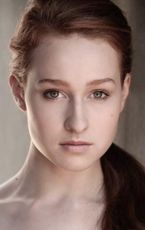 Лотти Толхёрст / Lottie Tolhurst