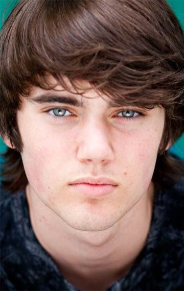 Камерон Брайт / Cameron Bright