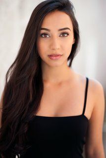 Мэделин Мари Дона / Madeline Marie Dona