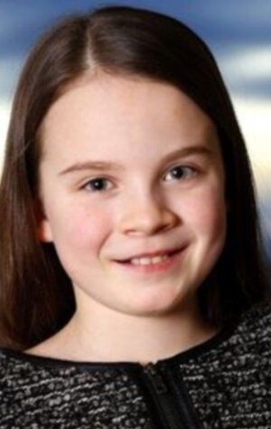  / Júlia Guðrún Lovisa Henje
