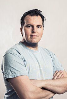  / Dennis Hansson