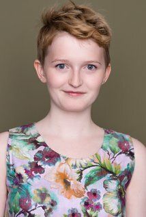  / Lauren Esdale