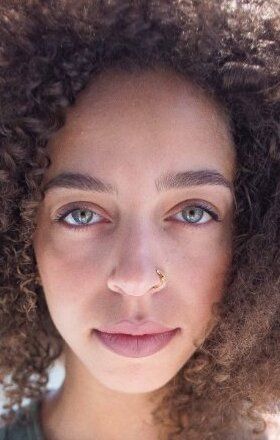 Хэйли Лоу / Hayley Law