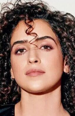 Санья Малхотра / Sanya Malhotra