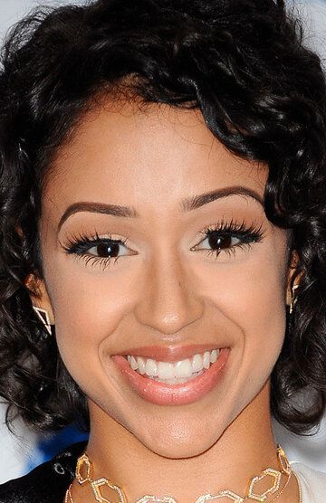 Лайза Коши / Liza Koshy