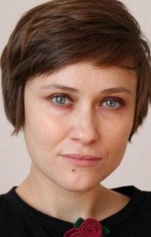  / Mãlina Manovici