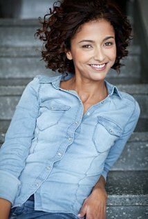 Набила Дарбаки / Nabila Darbaky