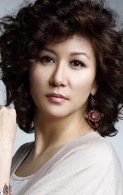 Юн Е-хи / Yoon Ye-hee