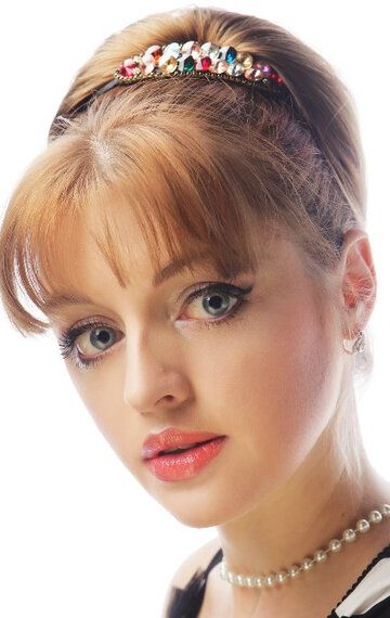 Елена Сексте / 