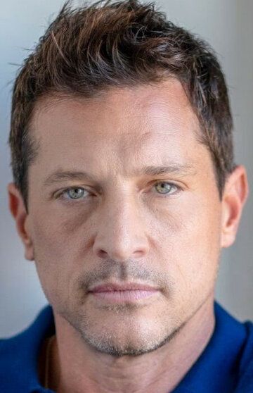 Саймон Рекс / Simon Rex
