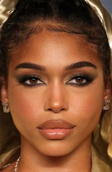 / Lori Harvey