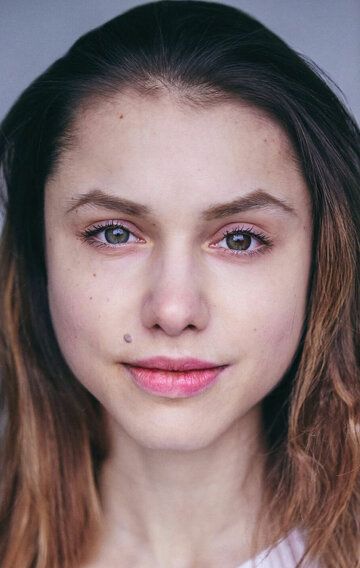  / Vivien Sczesny