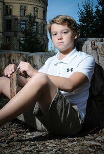  / Caleb Vawer
