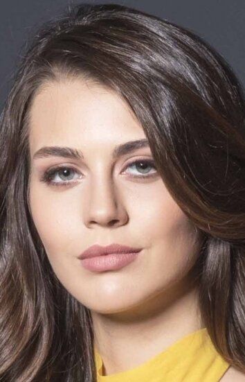 Сезги Сена Акай / Sezgi Sena Akay