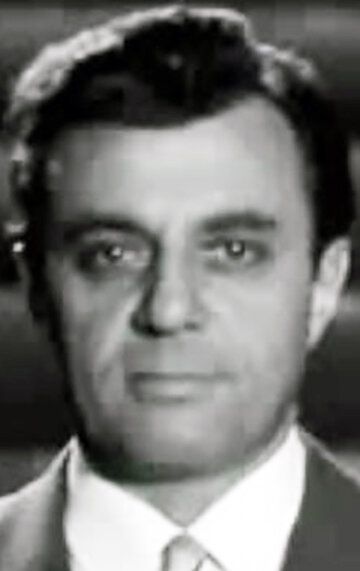 Дмитрий Днепров / 