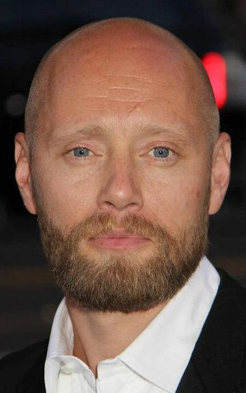 Аксель Хенни / Aksel Hennie