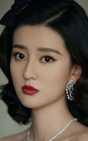 Цяо Синь / Qiao Xin