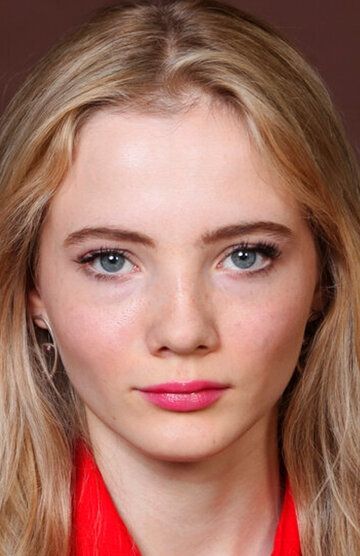 Фрейя Аллан / Freya Allan