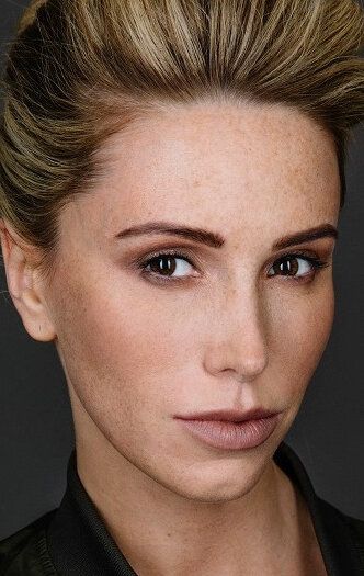 Екатерина Зингер / 