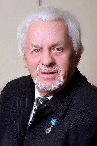 Владимир Шустов / 
