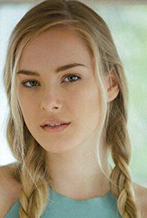 Эмма Белломи / Emma Bellomy